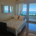 Апартаменты Sunset Cruise Переа